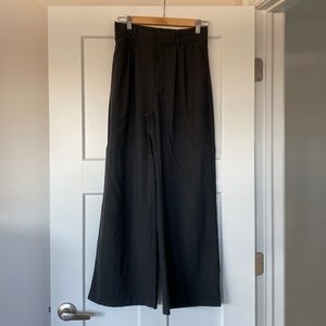 Abercrombie & Fitch Wide-Leg Trousers in SHORT